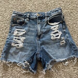 American Eagle Next Level Stretch Curvy Hi-Rise Shortie Distressed Denim